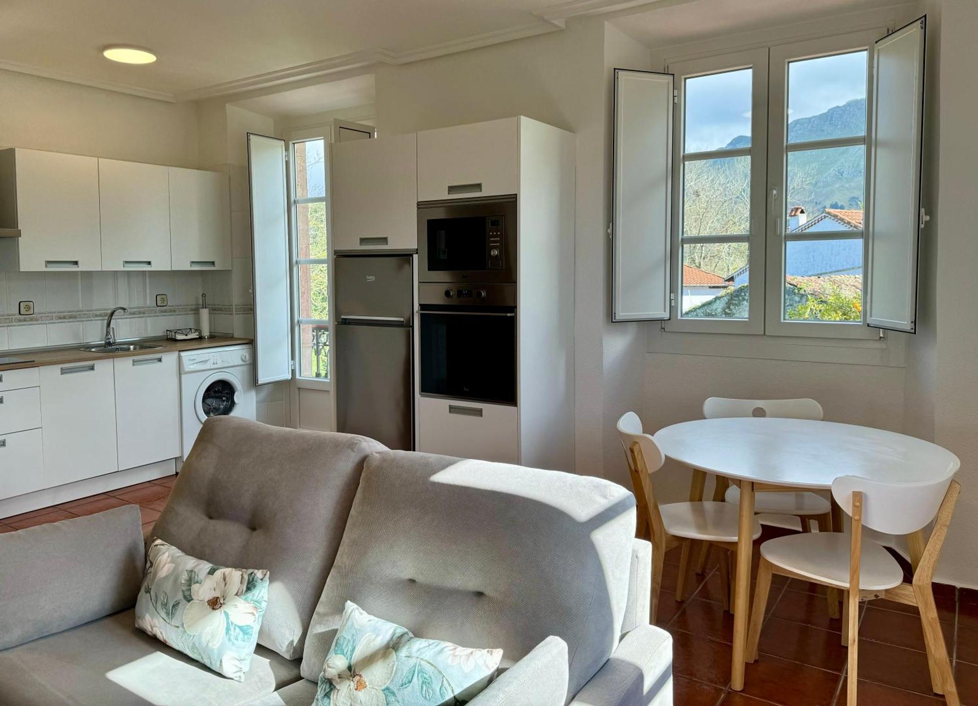 Apartamentos Santa Marina Llanes Ngoại thất bức ảnh