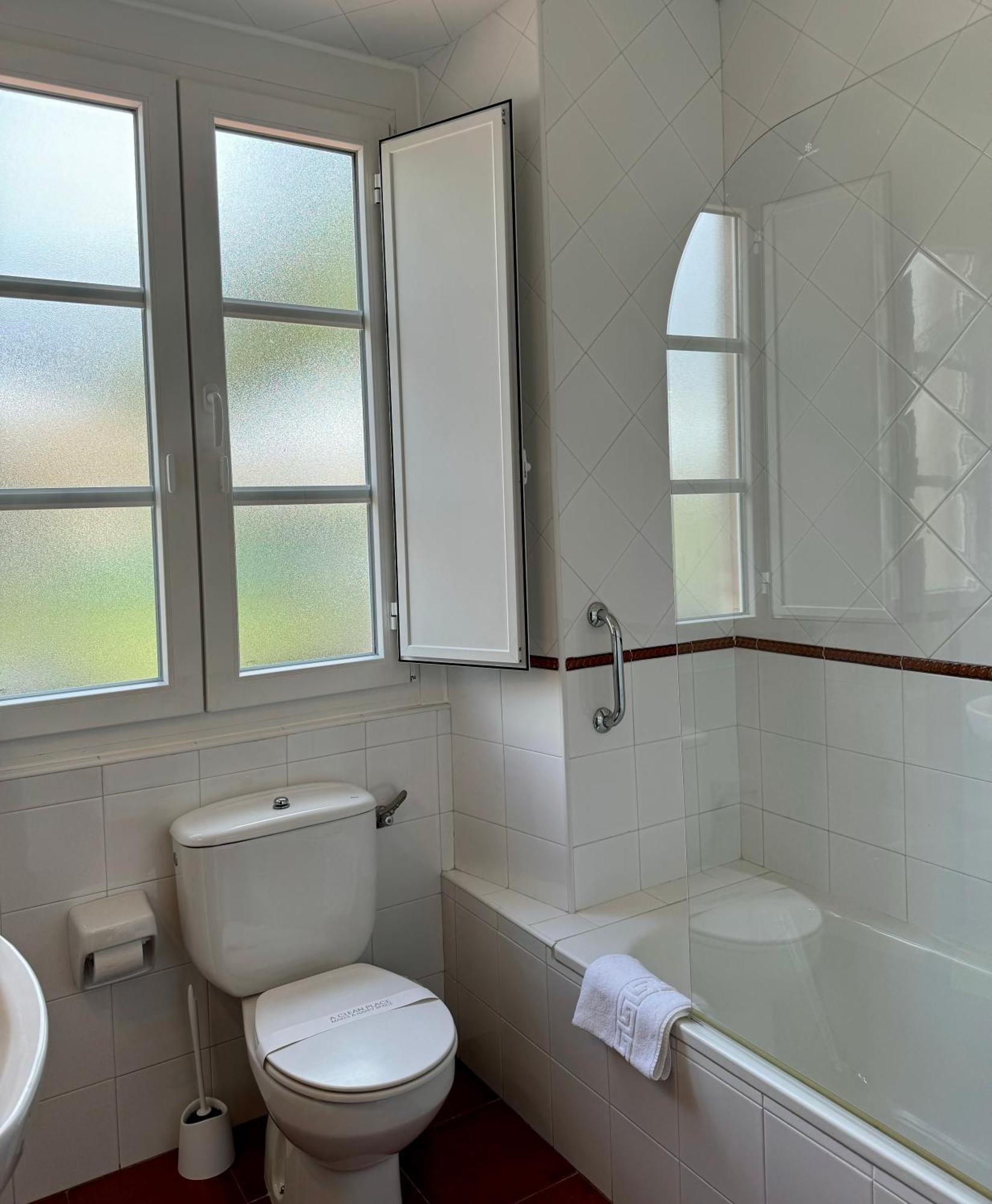 Apartamentos Santa Marina Llanes Ngoại thất bức ảnh